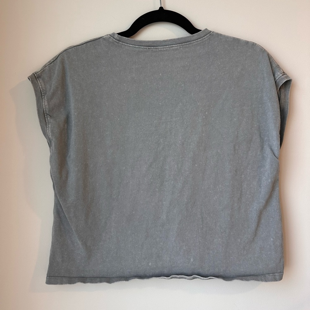 Zara Short-Sleeved T-Shirt in Pearl Grey size Medium - Picture 6 of 11